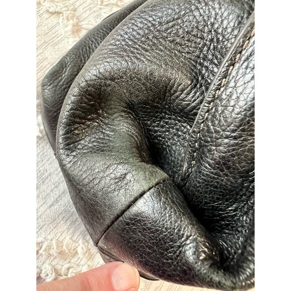 Vintage Fossil Black Cowhide Leather Crossbody Purse Satchel w Gold Hardware - Picture 4 of 15